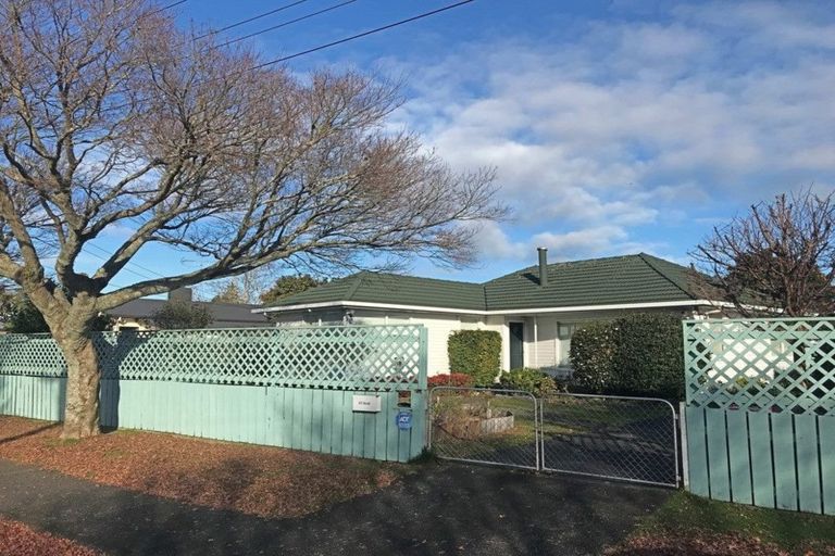 Photo of property in 37 Scott Road, Papakura, 2110
