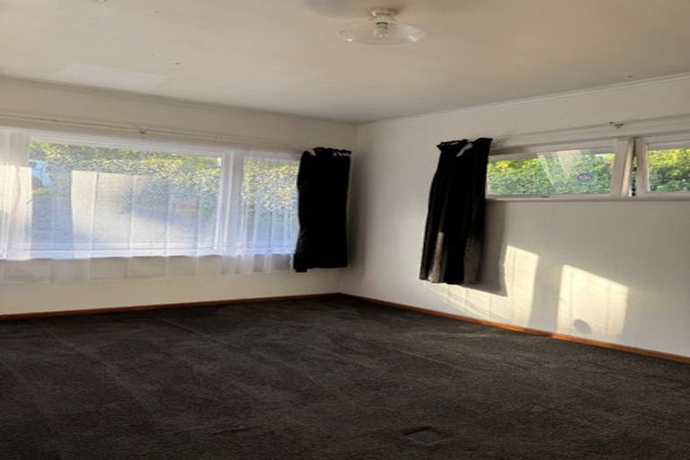 Photo of property in 20a Kenley Place, Avondale, Auckland, 1026