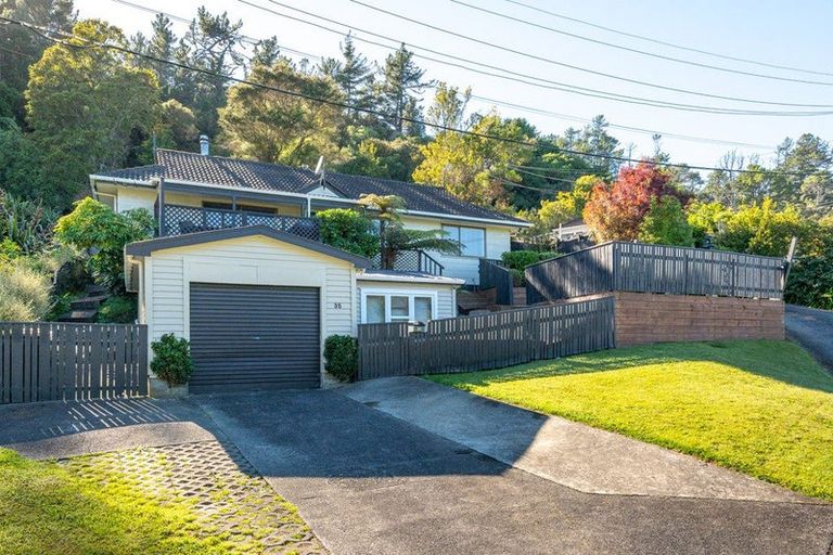 Photo of property in 35 Kairimu Street, Stokes Valley, Lower Hutt, 5019
