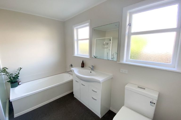 Photo of property in 40 Kipling Street, Johnsonville, Wellington, 6037