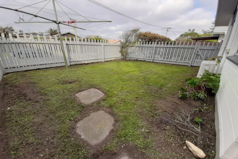 Photo of property in 1/16 Mountbatten Street, New Brighton, Christchurch, 8061