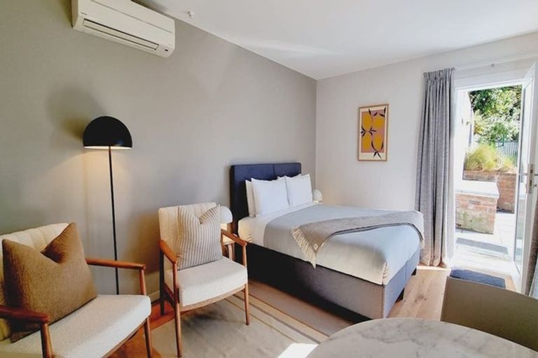 Photo of property in 13 Thane Road, Roseneath, Wellington, 6011