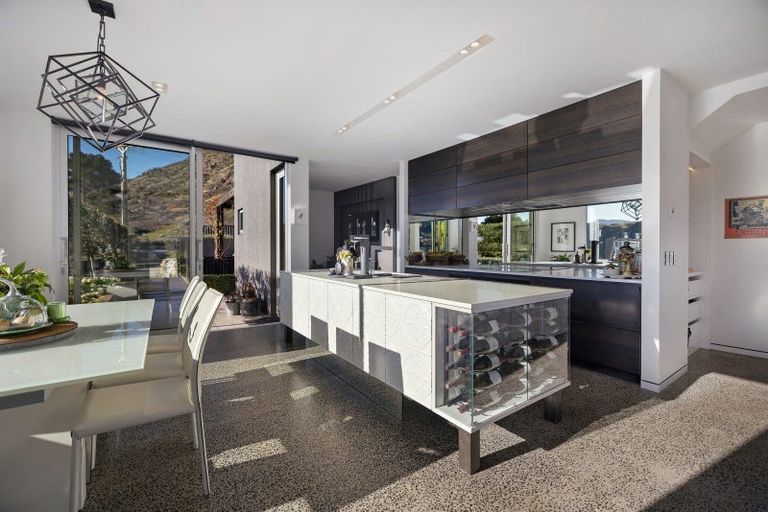 Photo of property in 292 Peninsula Road, Kawarau Falls, Queenstown, 9300