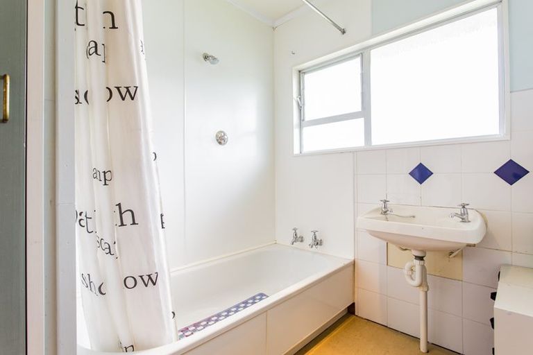 Photo of property in 10b Weka Street, Oxford, 7430