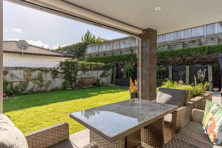 Photo of property in 61 Falcon Drive, Welcome Bay, Tauranga, 3112