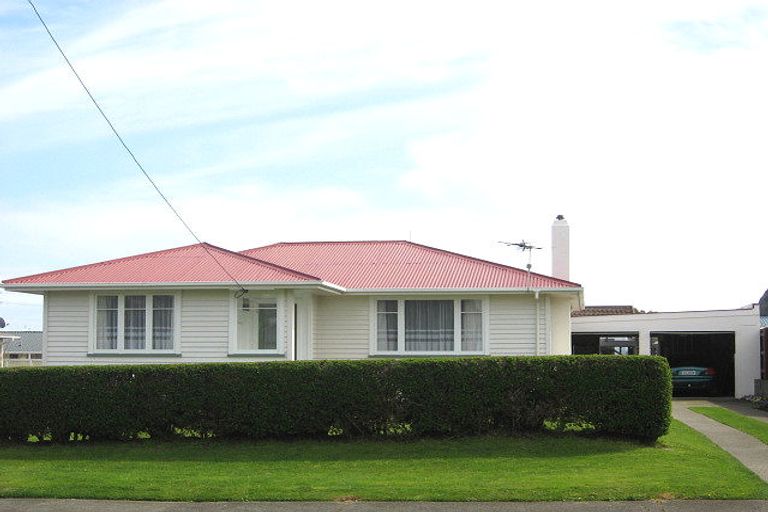 Photo of property in 84 Ngamotu Road, Spotswood, New Plymouth, 4310