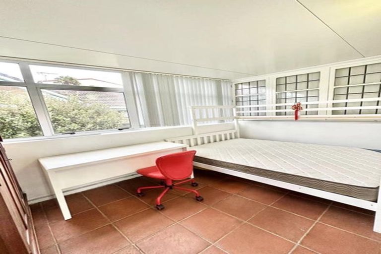 Photo of property in 128 Grafton Road, Grafton, Auckland, 1010