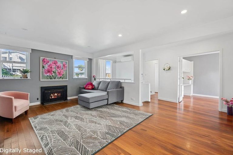 Photo of property in 29a Auld Street, Torbay, Auckland, 0630