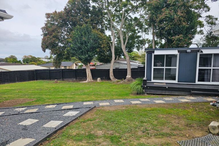 Photo of property in 30 Hyperion Drive, Randwick Park, Auckland, 2105