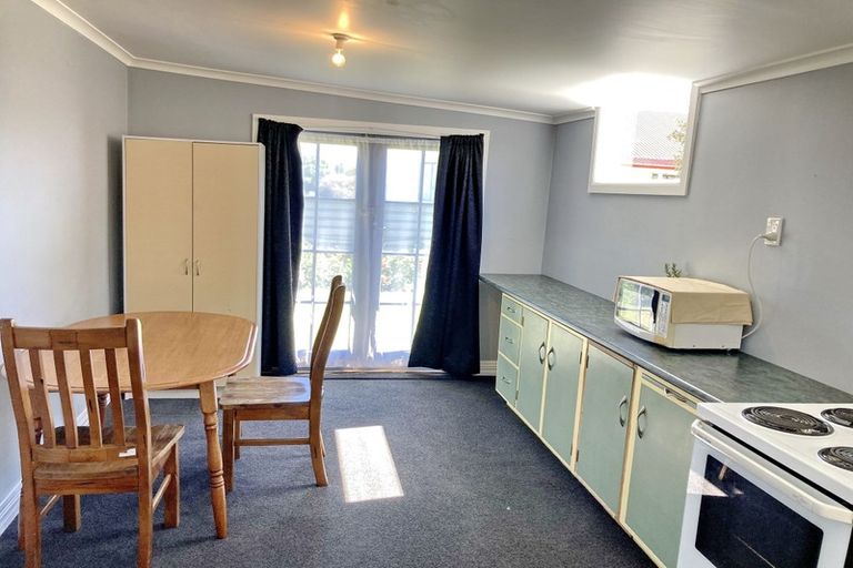 Photo of property in 200 Bridge Street, Eltham, 4322