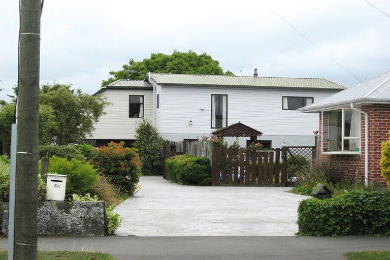 Photo of property in 6a Greendale Avenue, Avonhead, Christchurch, 8042