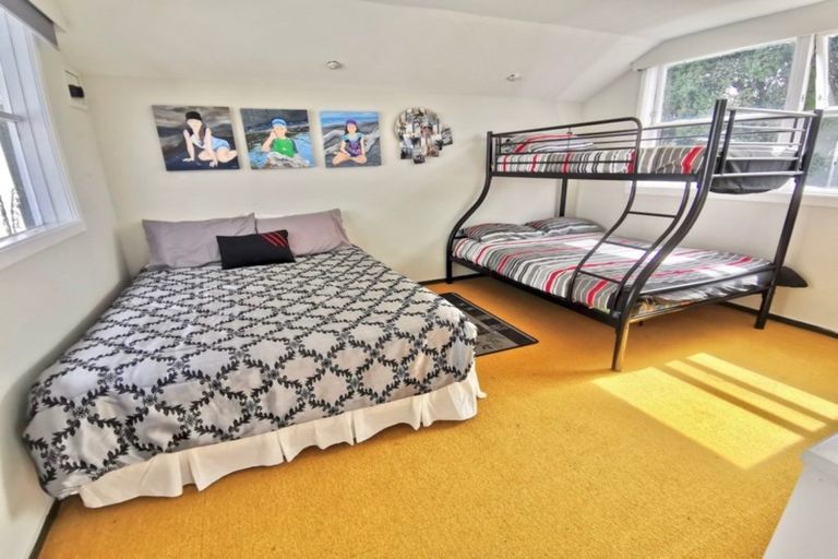 Photo of property in 33 Gawler Street, Te Horo Beach, Otaki, 5581