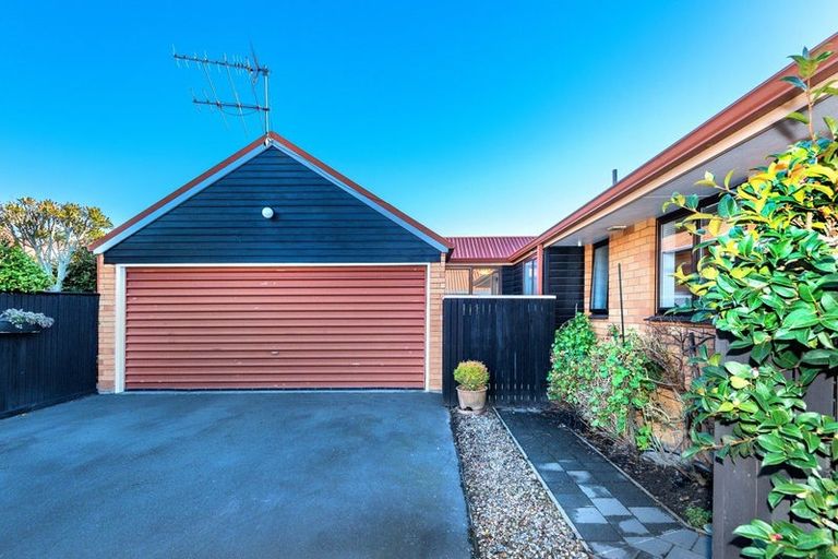 Photo of property in 39a Kilmarnock Street, Riccarton, Christchurch, 8011