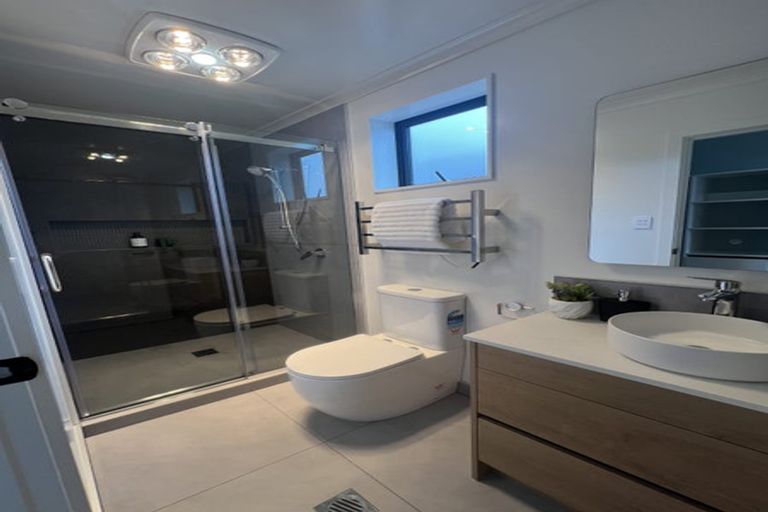 Photo of property in 2/3 Sundown Crescent, Melville, Hamilton, 3206