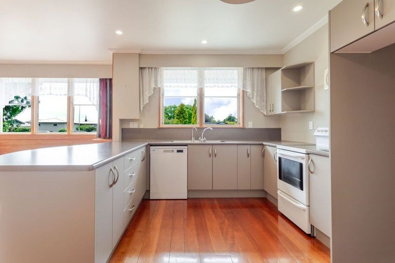 Photo of property in 27 Ruahine Street, Dannevirke, 4930