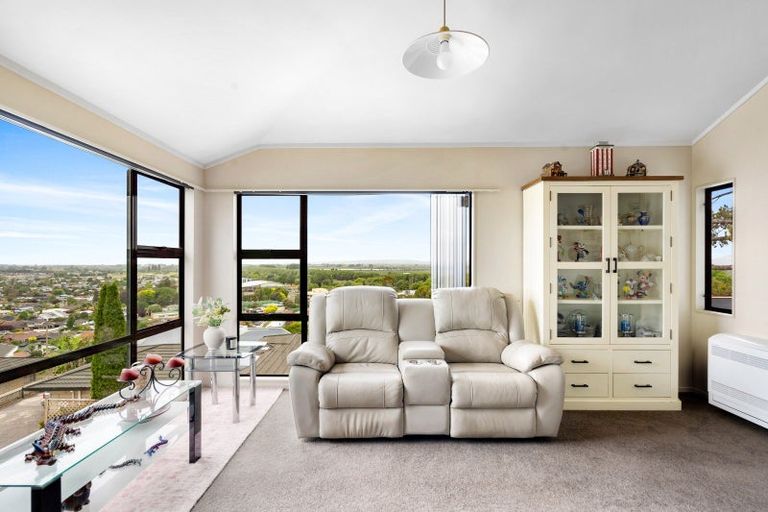 Photo of property in 89a Churchill Drive, Taradale, Napier, 4112