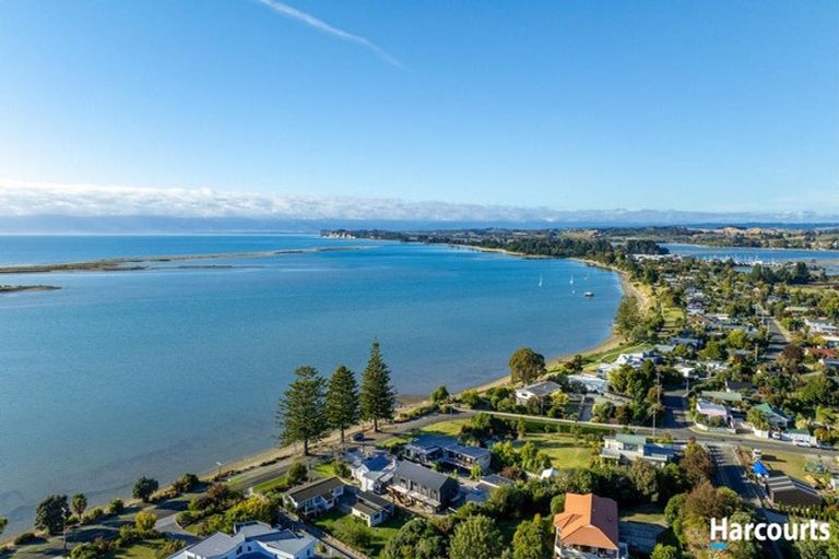 Photo of property in 5 Trewavas Street, Motueka, 7120