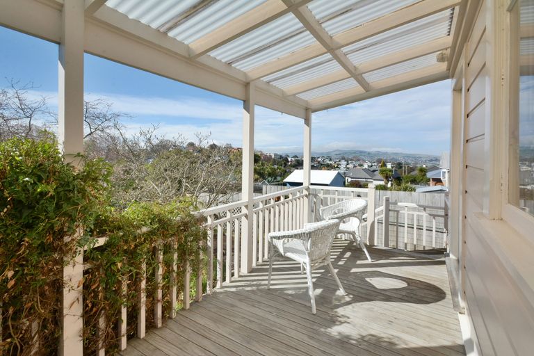 Photo of property in 16 Galloway Street, Mornington, Dunedin, 9011