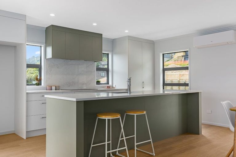 Photo of property in 8 Wilson Way, Waikanae, 5036