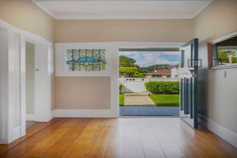 Photo of property in 8/282 Point Chevalier Road, Point Chevalier, Auckland, 1022