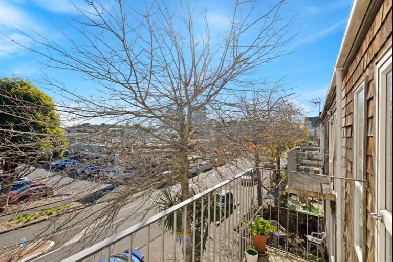 Photo of property in 14a Captain Scott Road, Glen Eden, Auckland, 0602