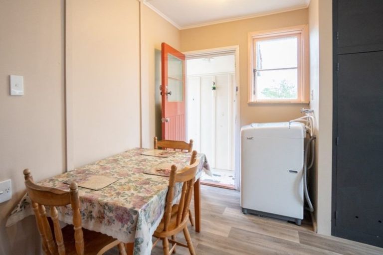 Photo of property in 25 Andrew Avenue, Roslyn, Palmerston North, 4414