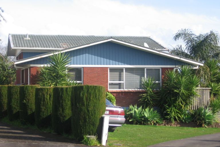 Photo of property in 6 April Place, Red Hill, Papakura, 2110