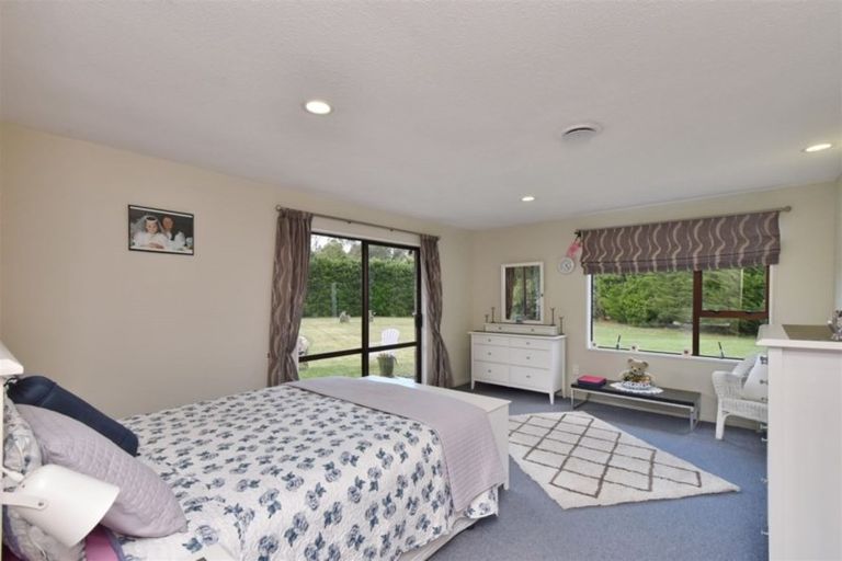Photo of property in 7 Scarlett Oak Drive, West Melton, Christchurch, 7671