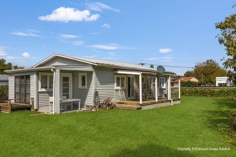 Photo of property in 11 Tawa Street, Edgecumbe, 3120