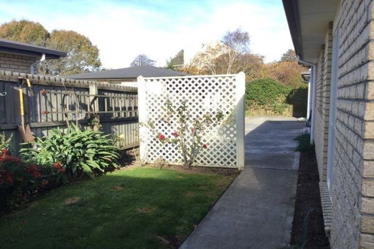 Photo of property in 17/13 Sylvan Street, Hillmorton, Christchurch, 8024