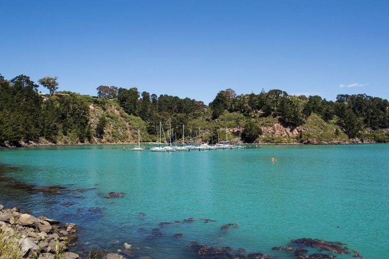 Photo of property in 27 Euan Sarginson Place, Diamond Harbour, Lyttelton, 8971