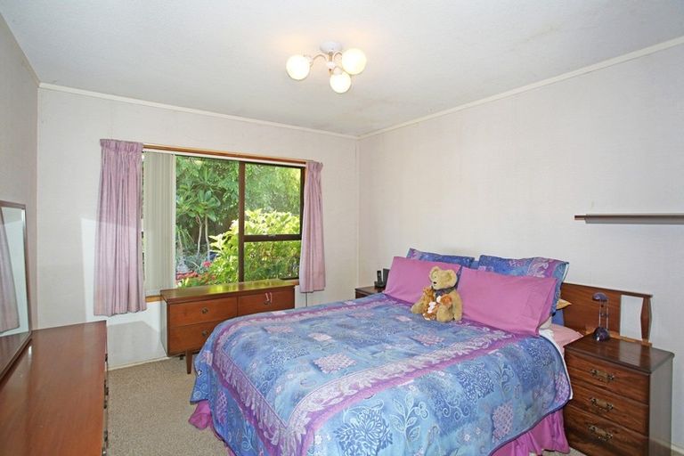 Photo of property in 5 Redmount Place, Red Hill, Papakura, 2110