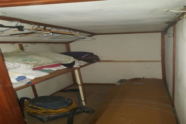 Photo of property in 17 Rhodes Street, Waimate, 7924