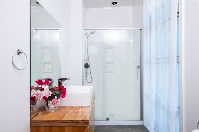 Photo of property in 70 Repongaere Road, Waituhi, Gisborne, 4072