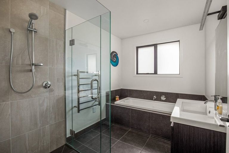 Photo of property in 29 Old Golf Course Road, Bridge Hill, Alexandra, 9320