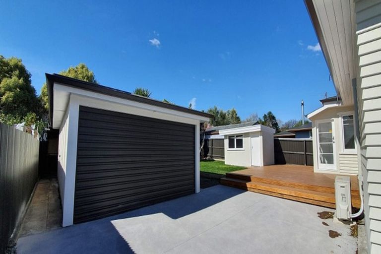 Photo of property in 6 Riverlaw Terrace, Saint Martins, Christchurch, 8022