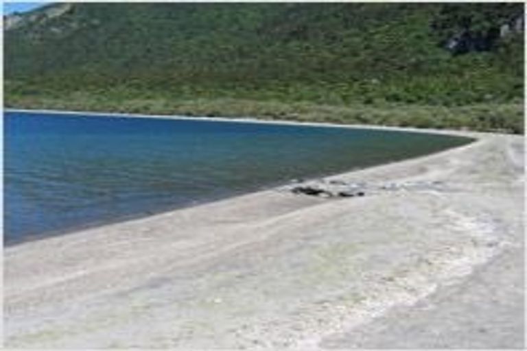 Photo of property in 29 Turangitukua Terrace, Kuratau, Turangi, 3381