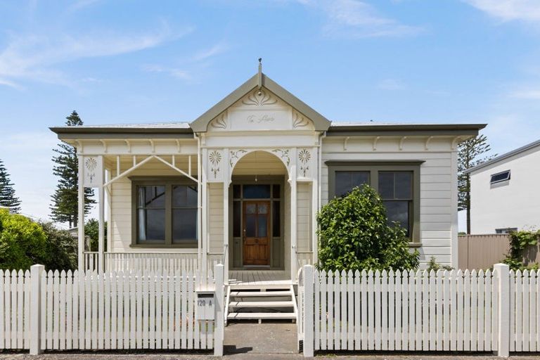 Photo of property in 120a Te Awa Avenue, Te Awa, Napier, 4110