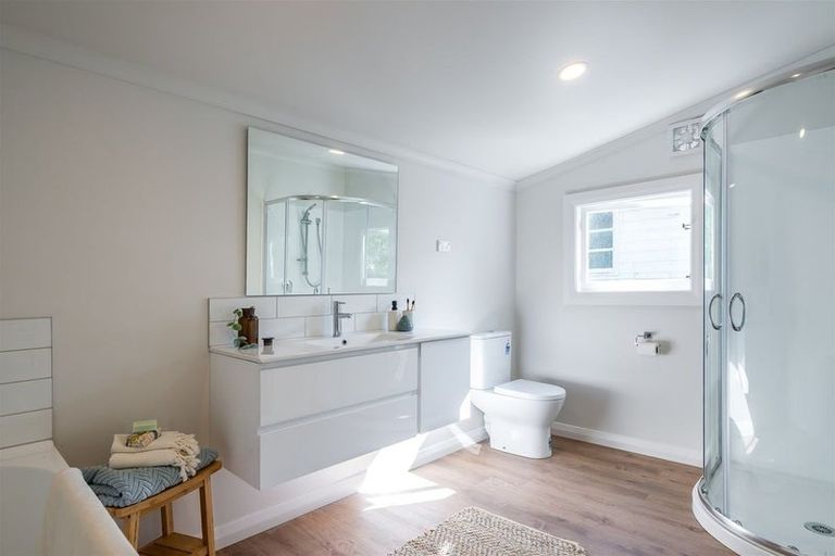 Photo of property in 18 Wilton Street, Levin, 5510