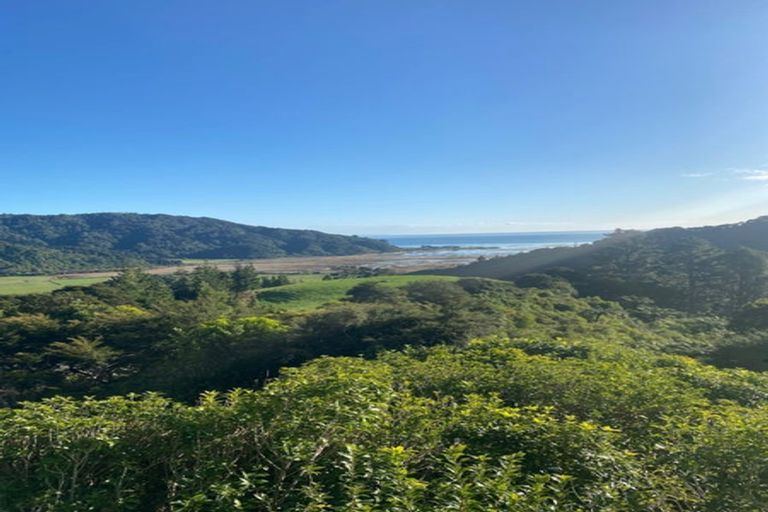 Photo of property in 180 Totaranui Road, Wainui Bay, Takaka, 7183
