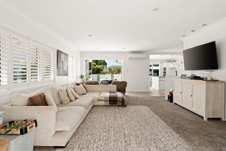 Photo of property in 71 Oceanview Road, Mount Maunganui, 3116