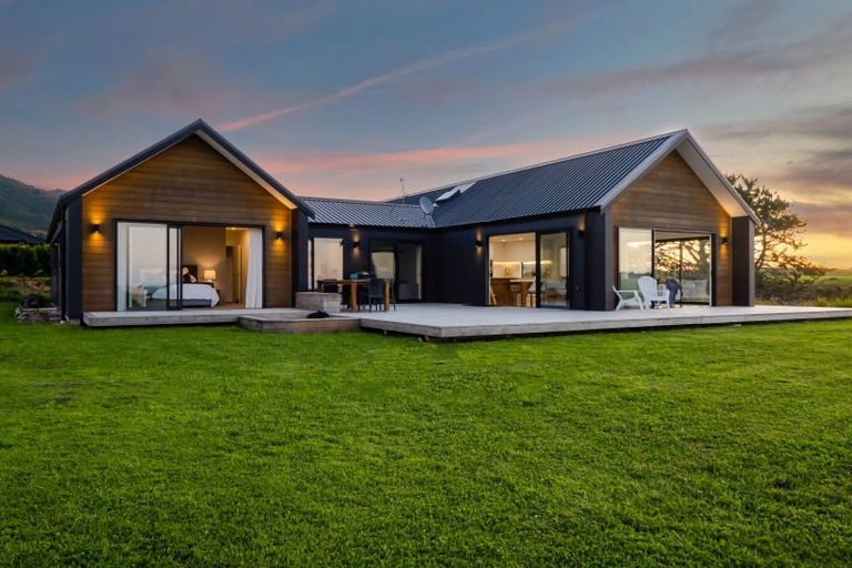 Photo of property in 1356c South Road, Kaitake, New Plymouth, 4374