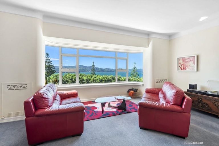 Photo of property in Anscombe Apartments, 212 Oriental Parade, Oriental Bay, Wellington, 6011