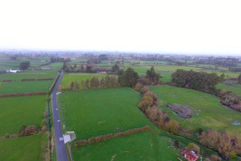 Photo of property in 221 Denbigh Road, Midhirst, Stratford, 4394