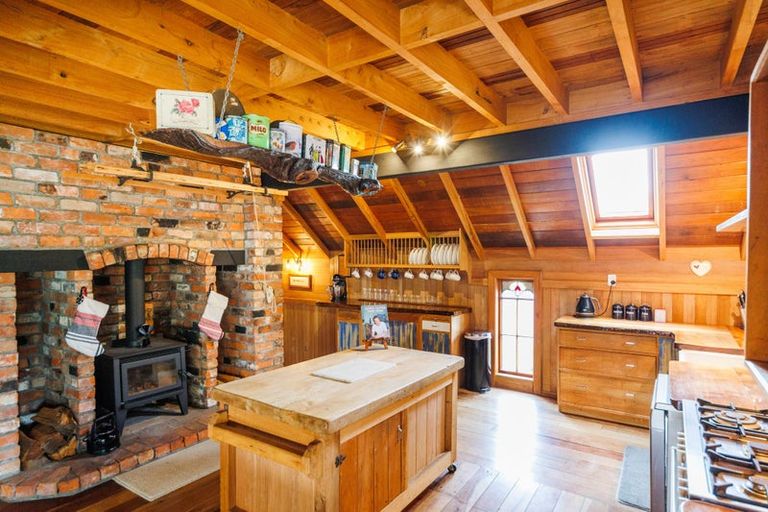 Photo of property in 1503 Kimbolton Road, Cheltenham, Feilding, 4777