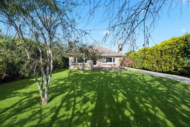 Photo of property in 18 Duncan Road, St Andrews, Hamilton, 3200