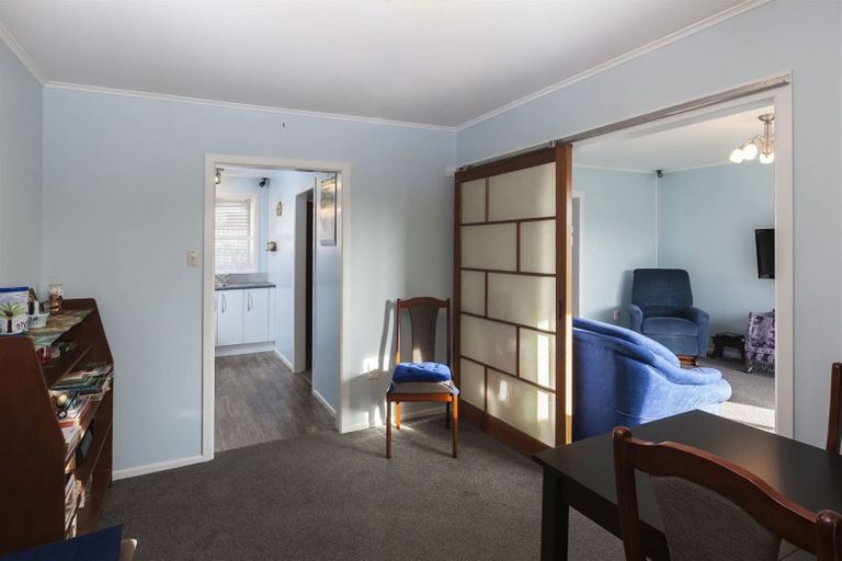 Photo of property in 2/185 Queenspark Drive, Parklands, Christchurch, 8083