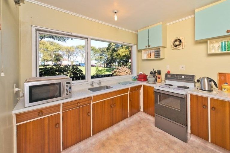 Photo of property in 3/54 Great South Road, Manurewa, Auckland, 2102