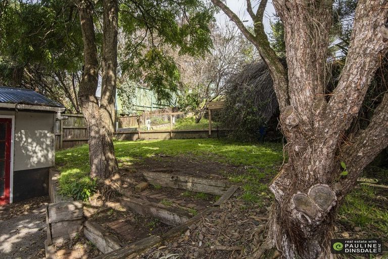 Photo of property in 37 Kauika Road, Avenues, Whangarei, 0110