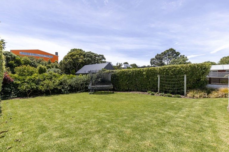 Photo of property in 40 Gaine Street, New Plymouth, 4310
